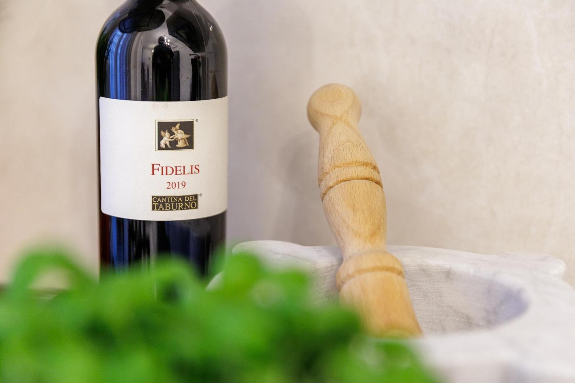 Genoa Lux Apartments With Parking Экстерьер фото