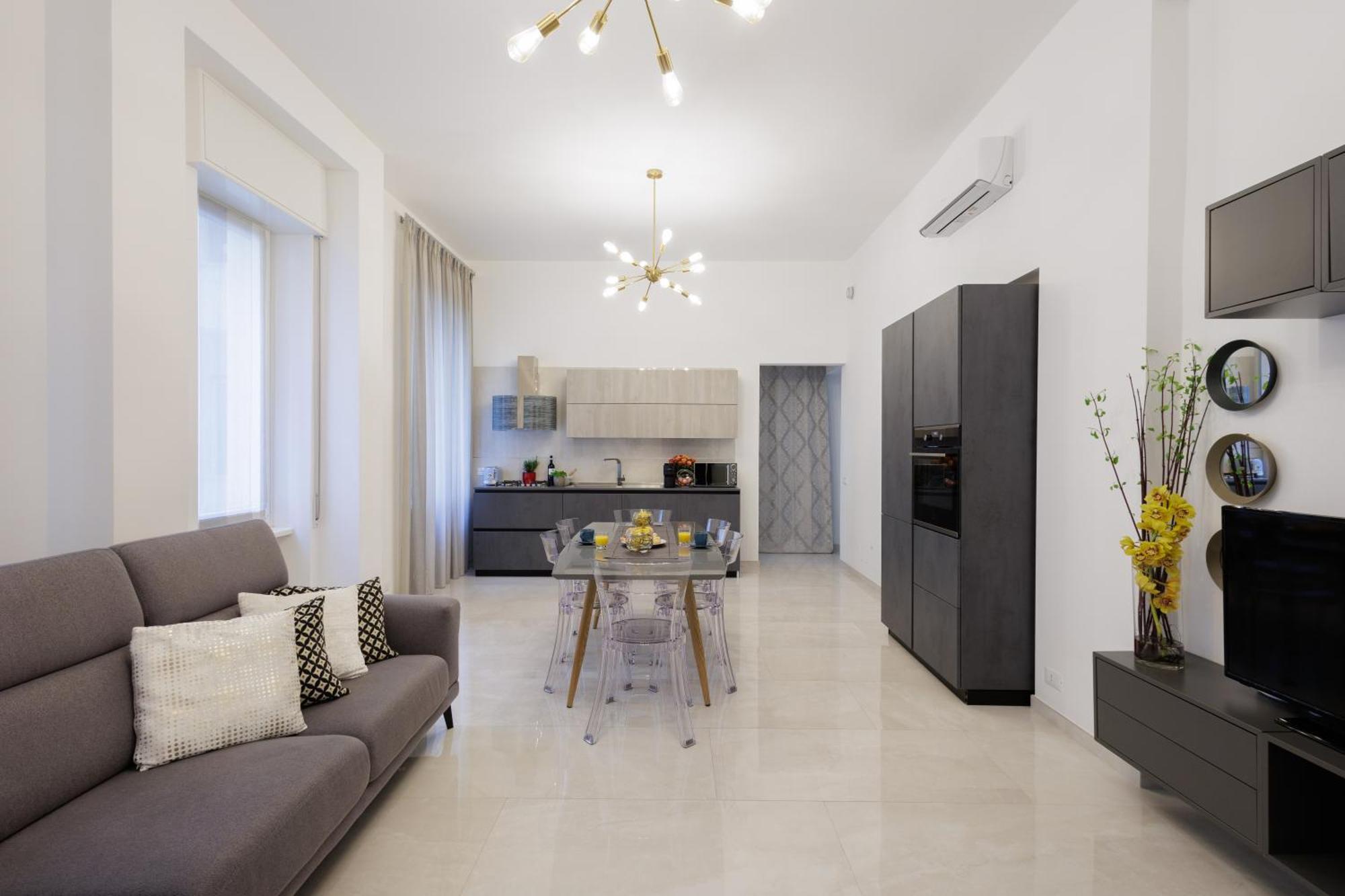 Genoa Lux Apartments With Parking Экстерьер фото