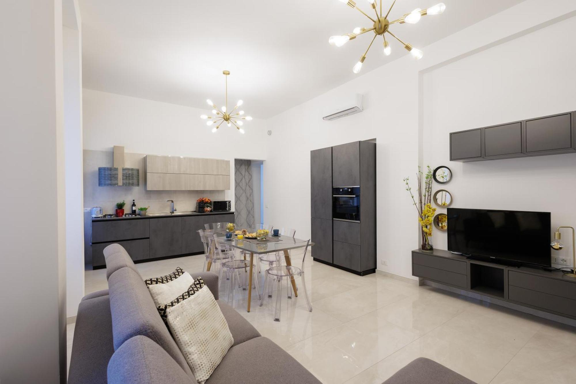 Genoa Lux Apartments With Parking Экстерьер фото