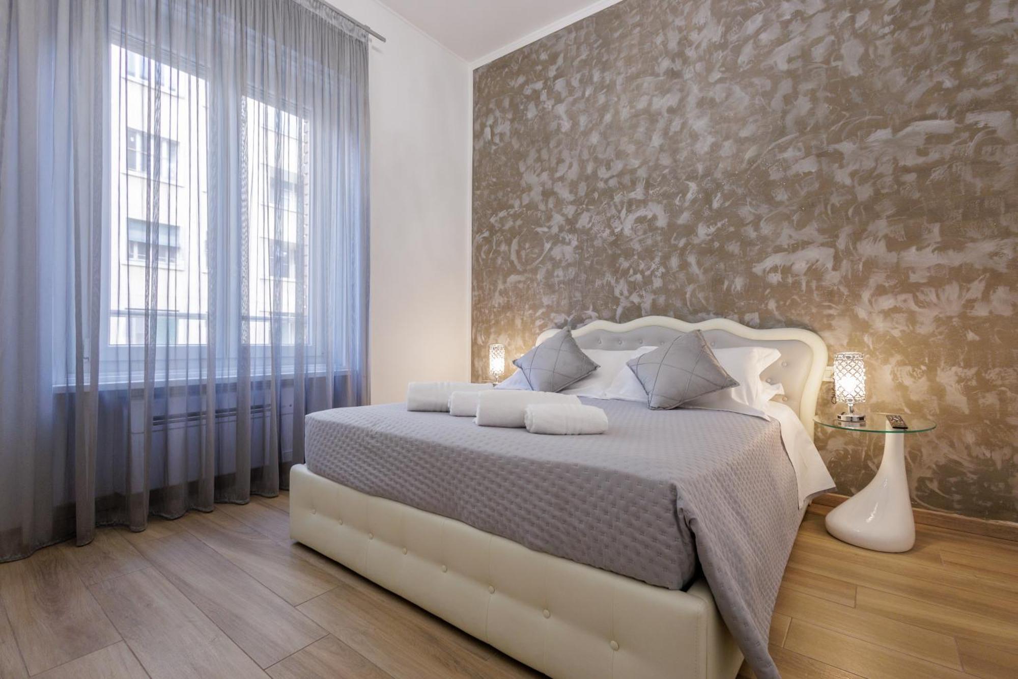 Genoa Lux Apartments With Parking Экстерьер фото
