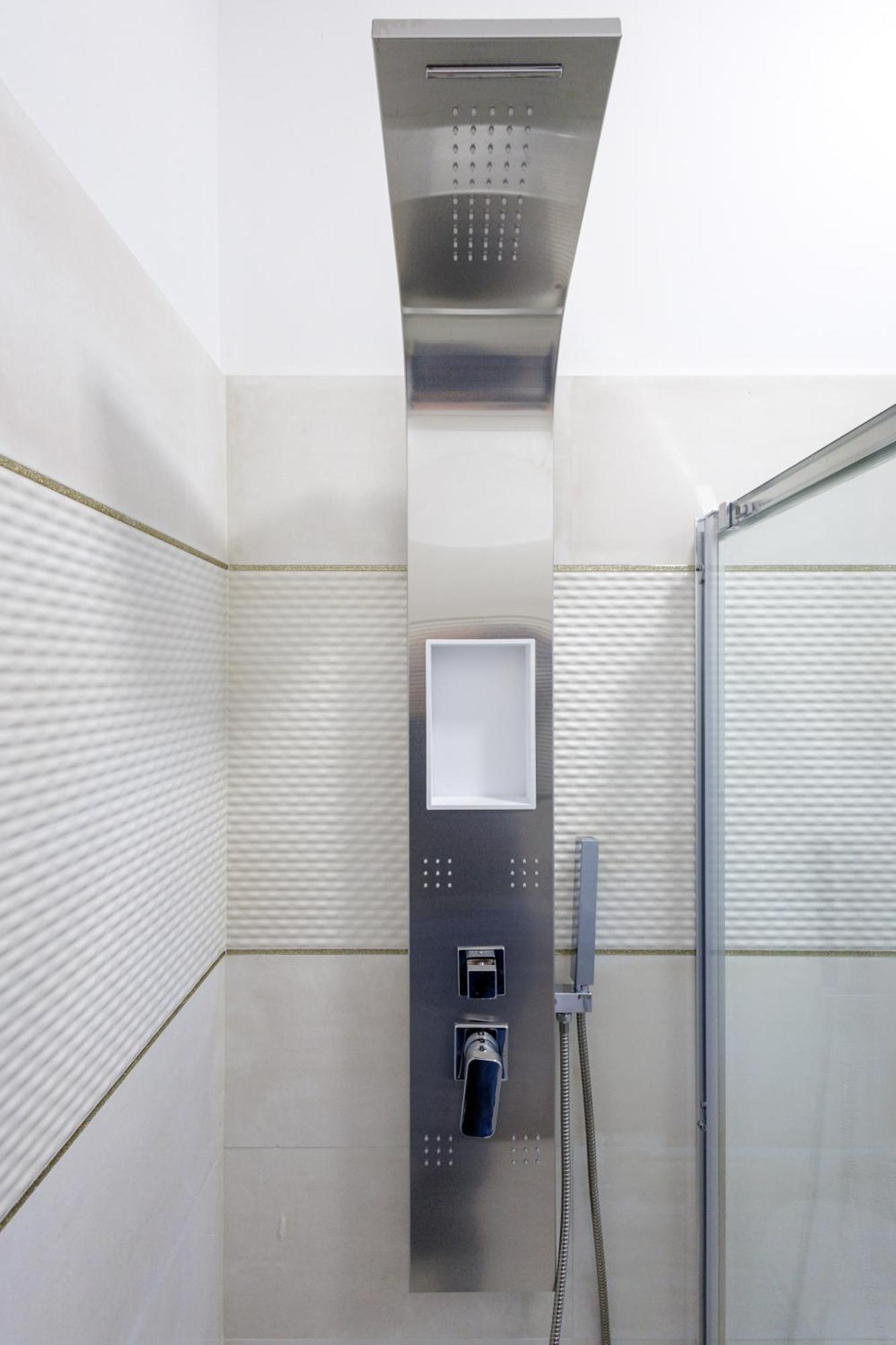 Genoa Lux Apartments With Parking Экстерьер фото