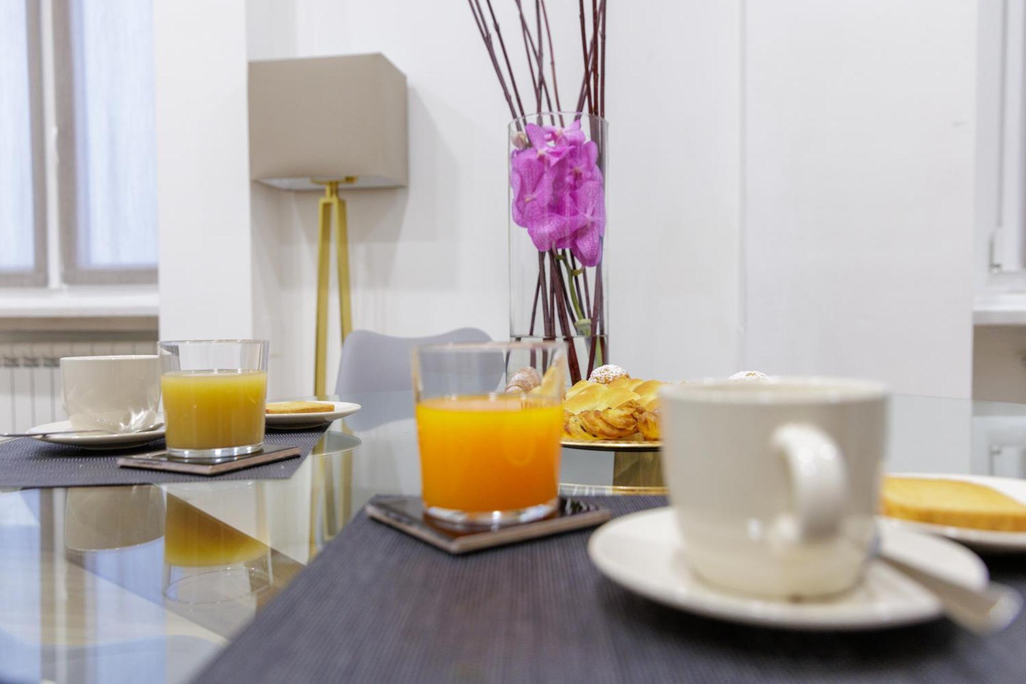 Genoa Lux Apartments With Parking Экстерьер фото