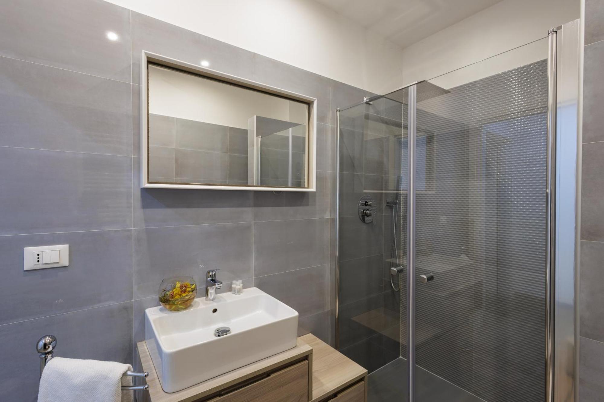 Genoa Lux Apartments With Parking Экстерьер фото