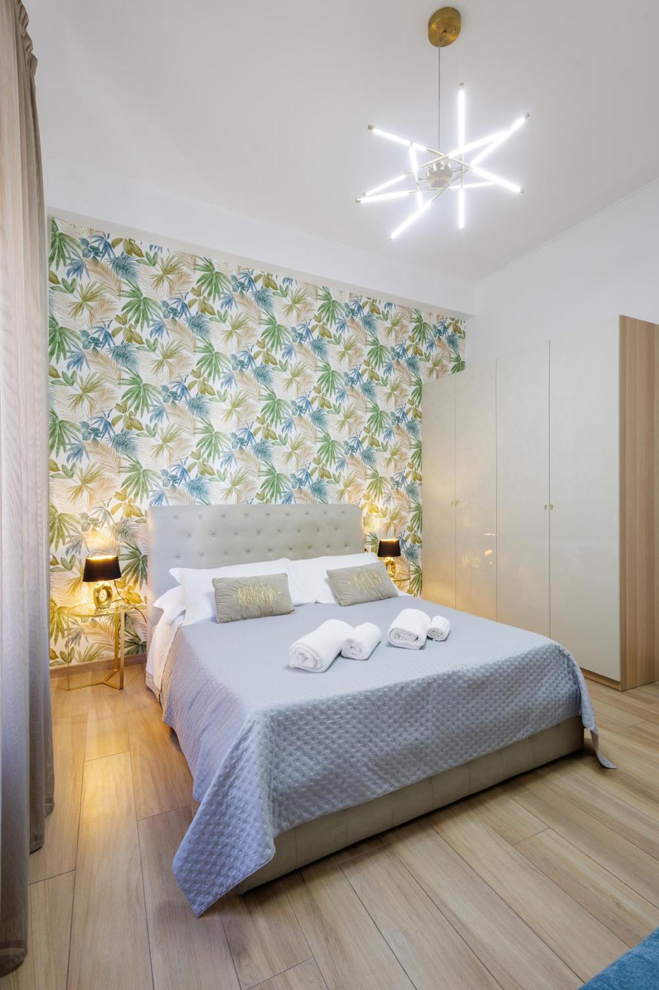 Genoa Lux Apartments With Parking Экстерьер фото